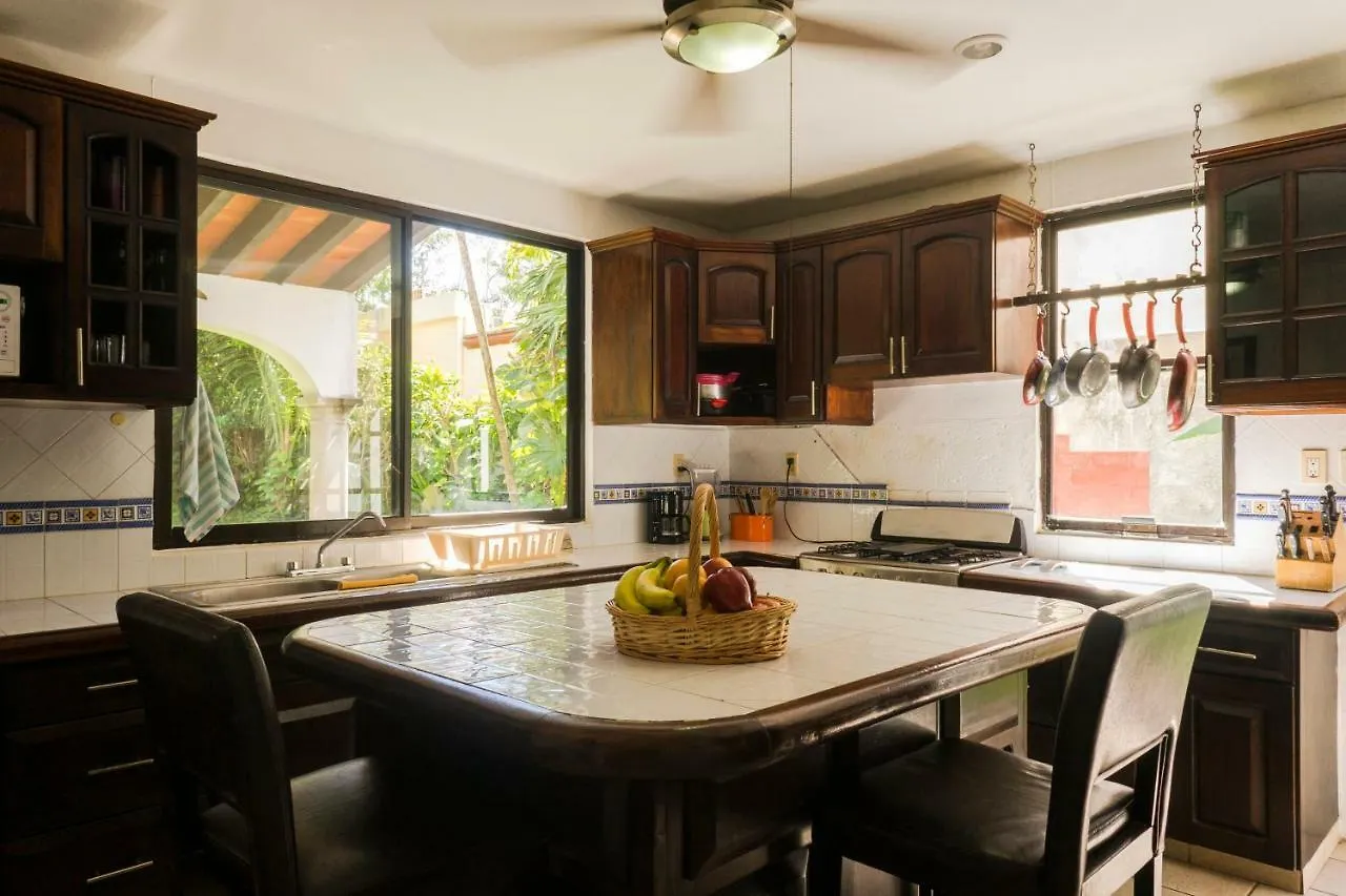 Luxury Casa Campestre In Cancun Bed & Breakfast