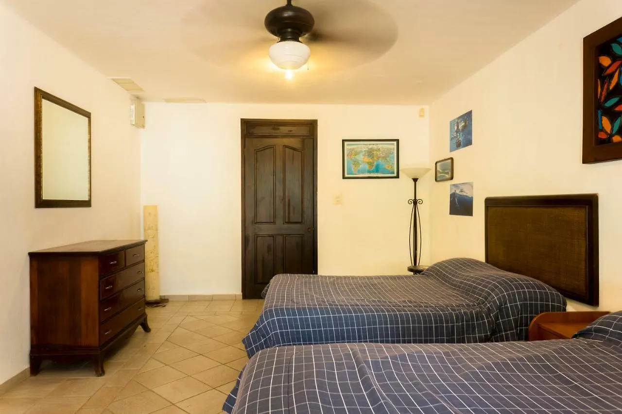 Luxury Casa Campestre In Cancun Bed & Breakfast