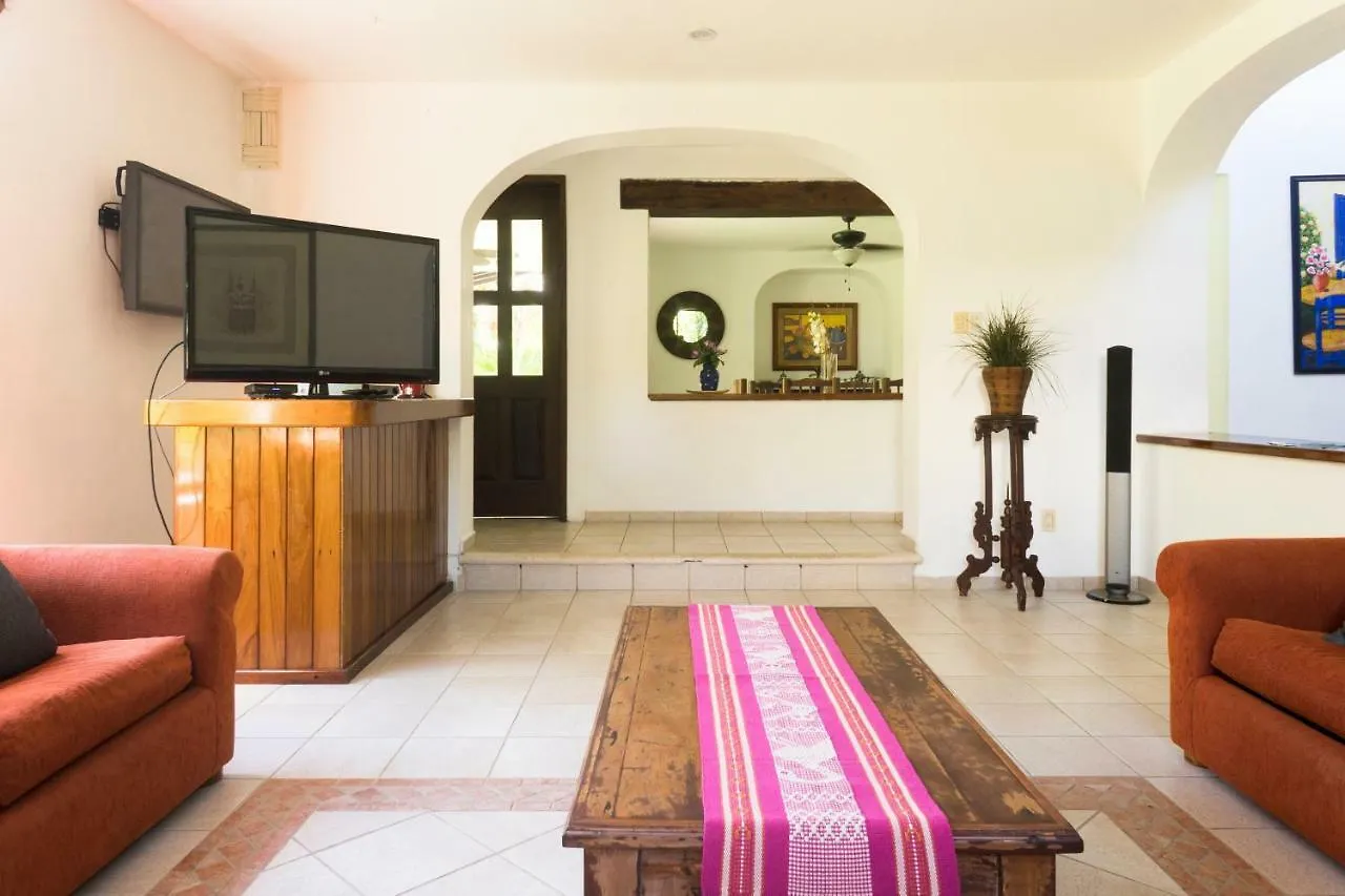 Luxury Casa Campestre In Cancun Bed & Breakfast