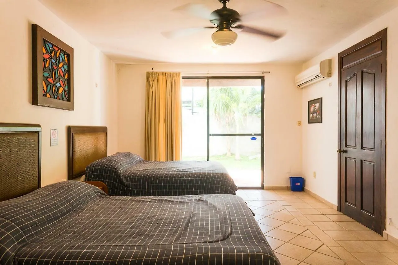Luxury Casa Campestre In Cancun location